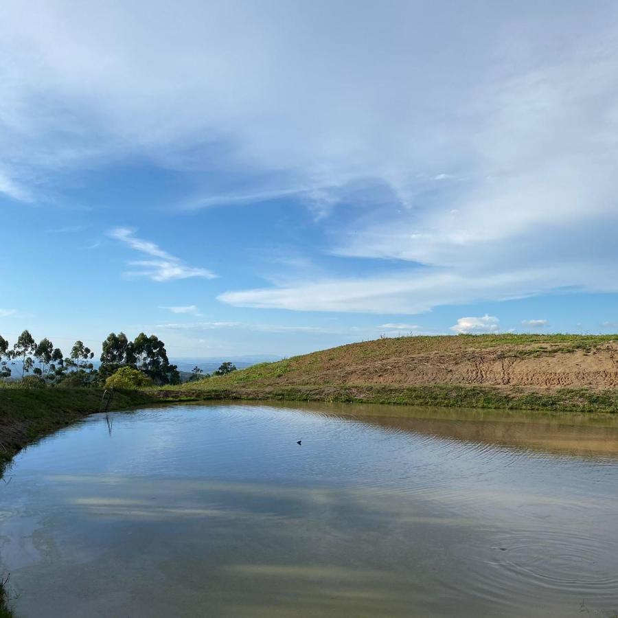 Cabana Romantica Na Serra Com Hidro, Lareira, Lagos E Trilhas Villa Bom Retiro  Luaran gambar